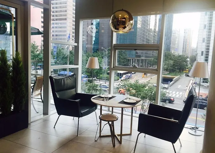 Lotte Myeongdong 4* 首爾