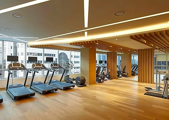 Lotte Myeongdong Hotel 4*